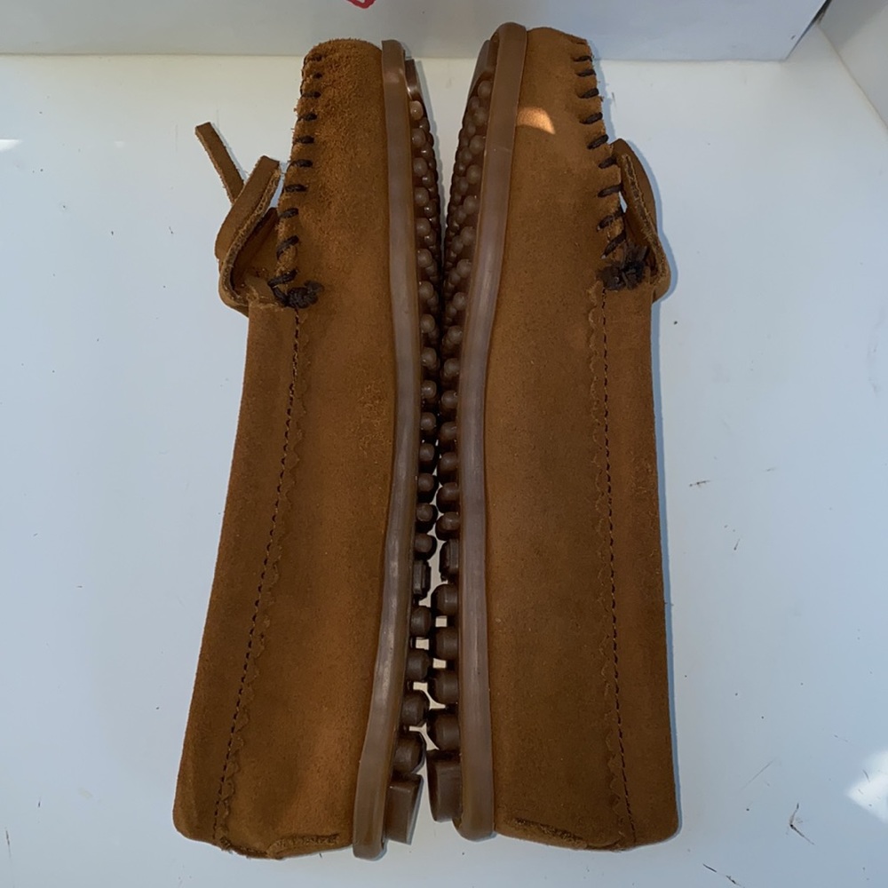 AUTH NIB MINNETONKA THUNDERBIRD MOCCASINS DUSTY BROWN - Picture 4 of 12
